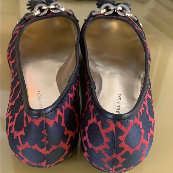 Tommy Hilfiger Tassel Toe Flat Shoes Navy & Crimson H Geometric Women’s Size 7 - Picture 5 of 9